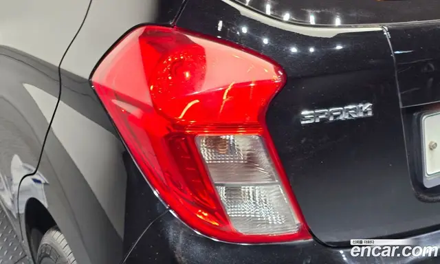 Chevrolet Spark 2018 1.0 автомат (гидро), миниатюра 9
