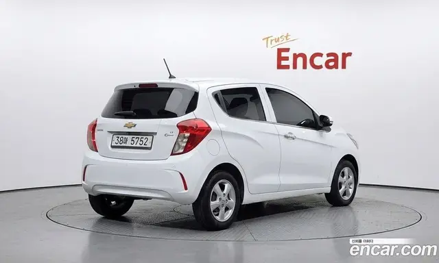 Chevrolet Spark 2018 1.0 автомат (гидро), миниатюра 2