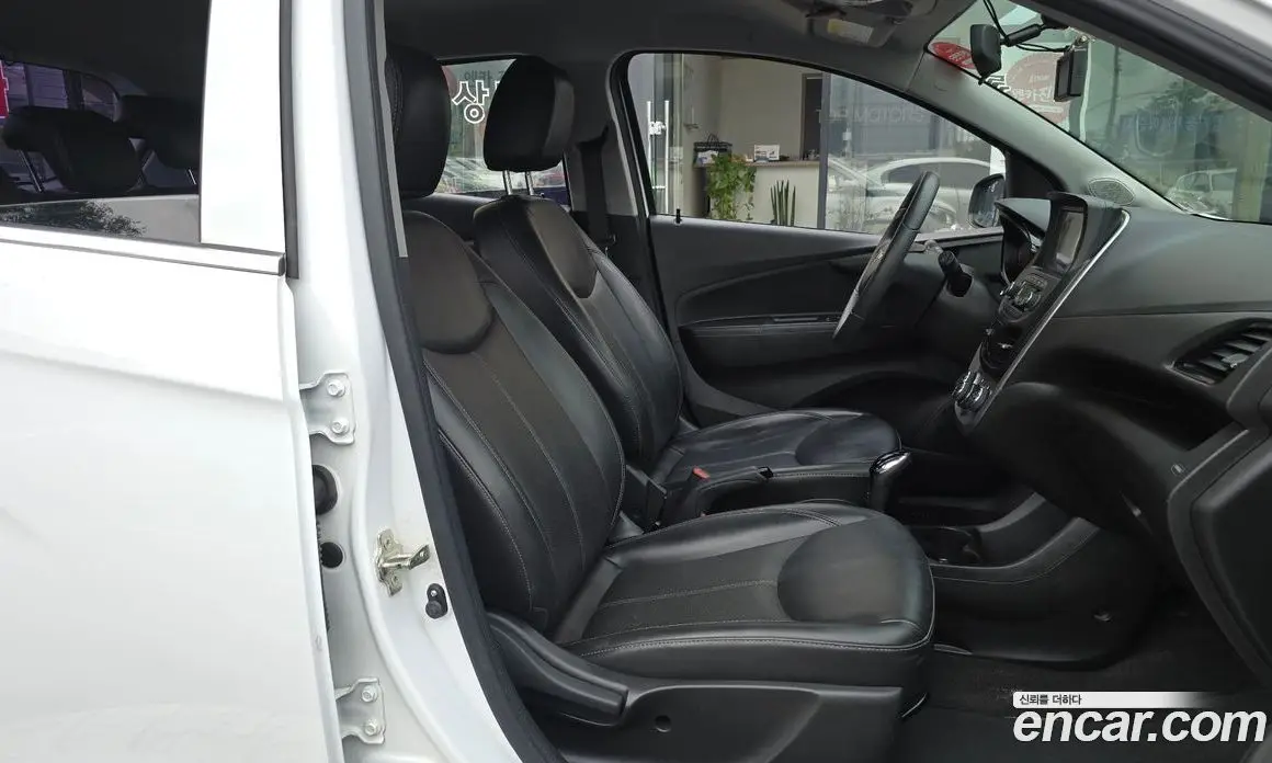 Chevrolet Spark 2018 1.0 автомат (гидро), фото 11