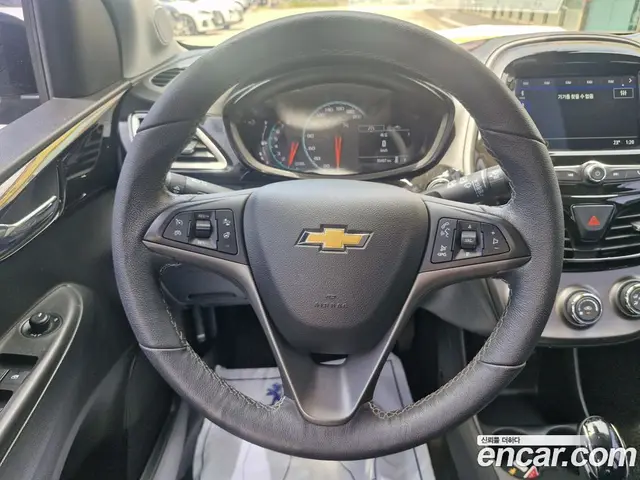 Chevrolet Spark 2021 1.0 автомат (гидро), миниатюра 12