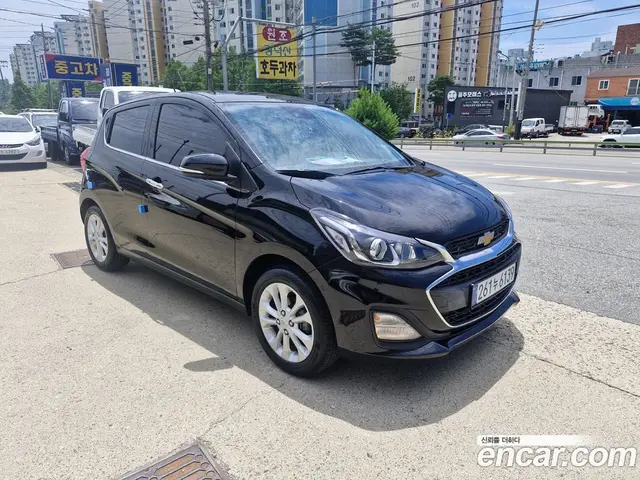 Chevrolet Spark 2021 1.0 автомат (гидро), миниатюра 3