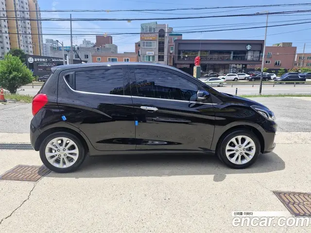 Chevrolet Spark 2021 1.0 автомат (гидро), миниатюра 4