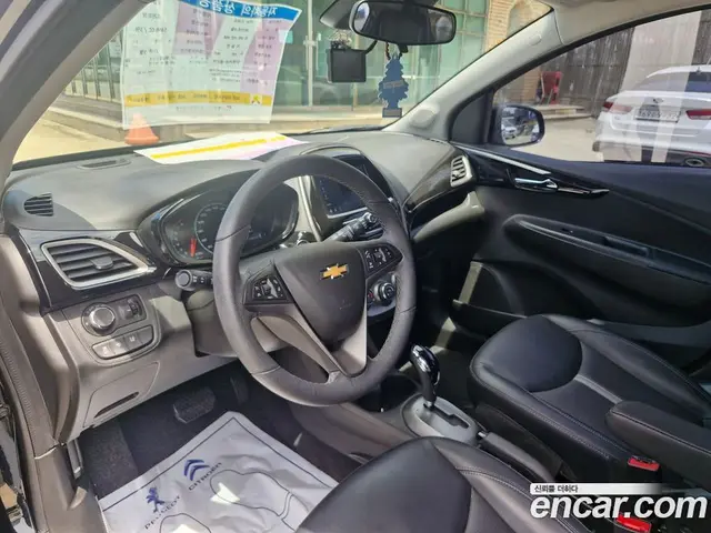 Chevrolet Spark 2021 1.0 автомат (гидро), миниатюра 9