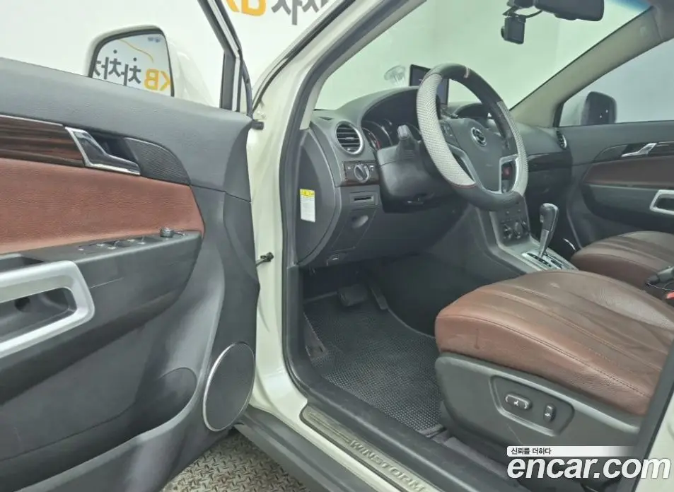Chevrolet Winstorm 2010 2.0 автомат (гидро), фото 18