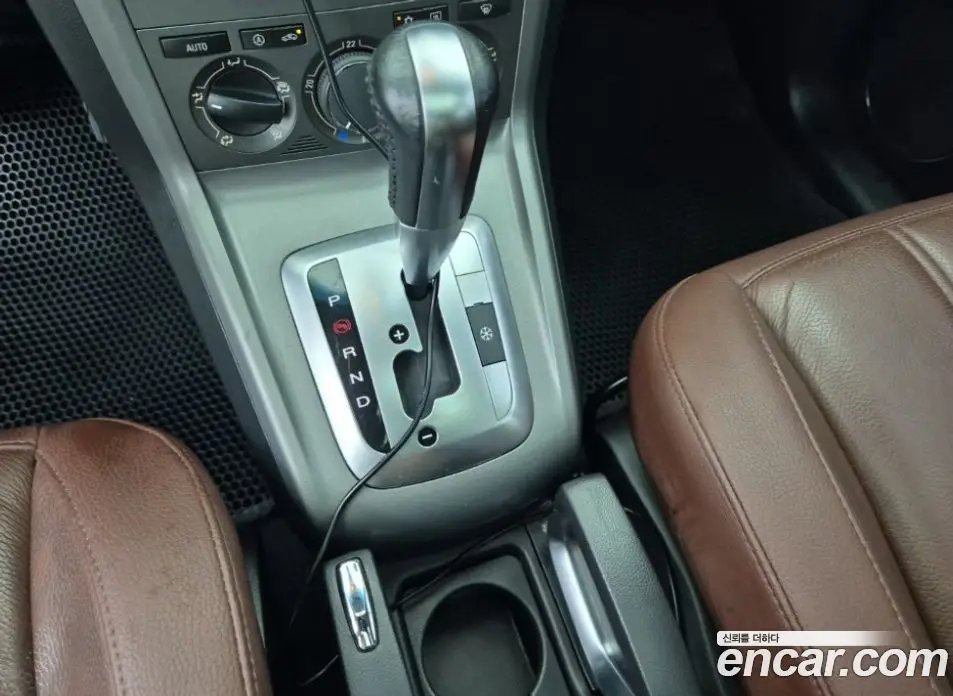Chevrolet Winstorm 2010 2.0 автомат (гидро), фото 8