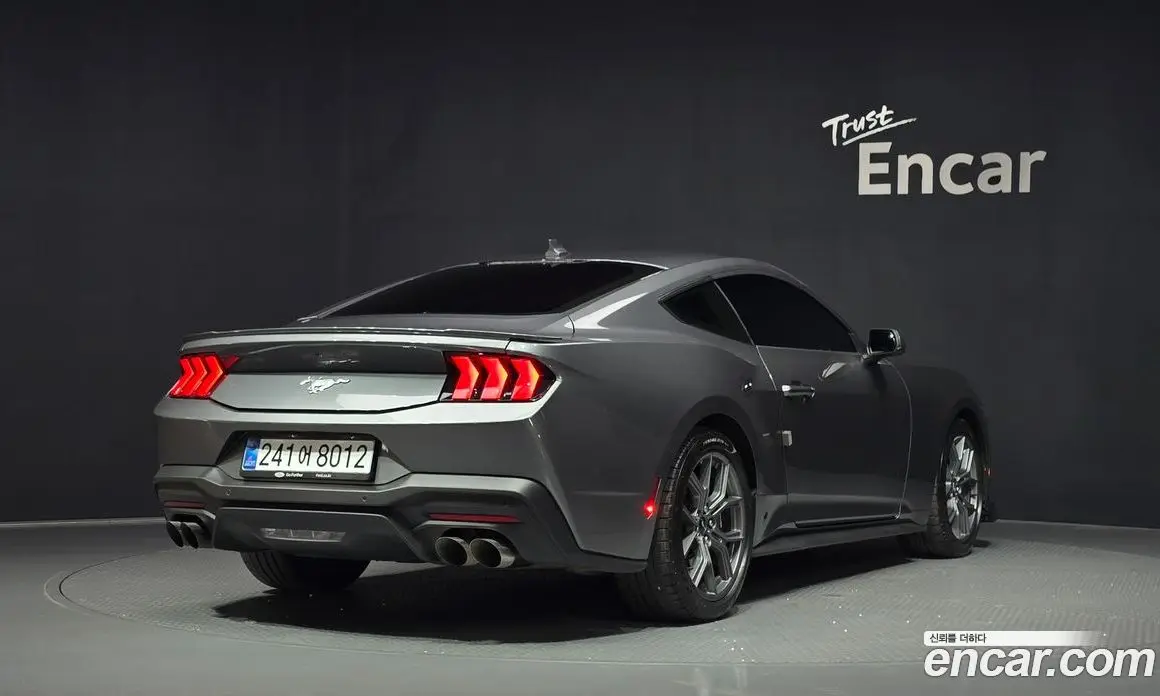 Ford Mustang 2025 2.3 автомат (гидро), фото 2 Ford Mustang 2025 2.3 автомат (гидро), фото 2