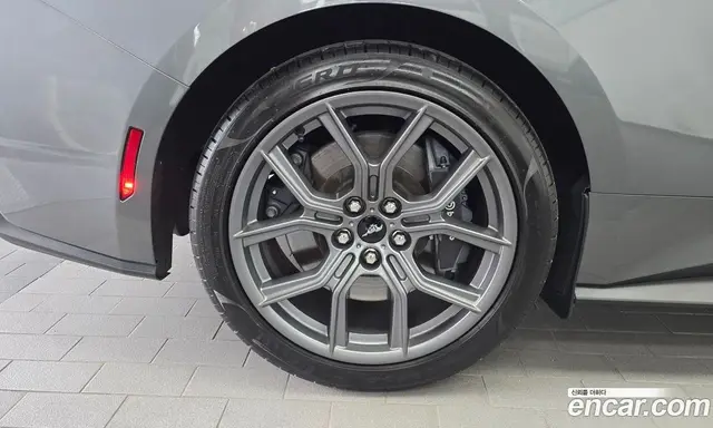 Ford Mustang 2025 2.3 автомат (гидро), миниатюра 5 Ford Mustang 2025 2.3 автомат (гидро), миниатюра 5