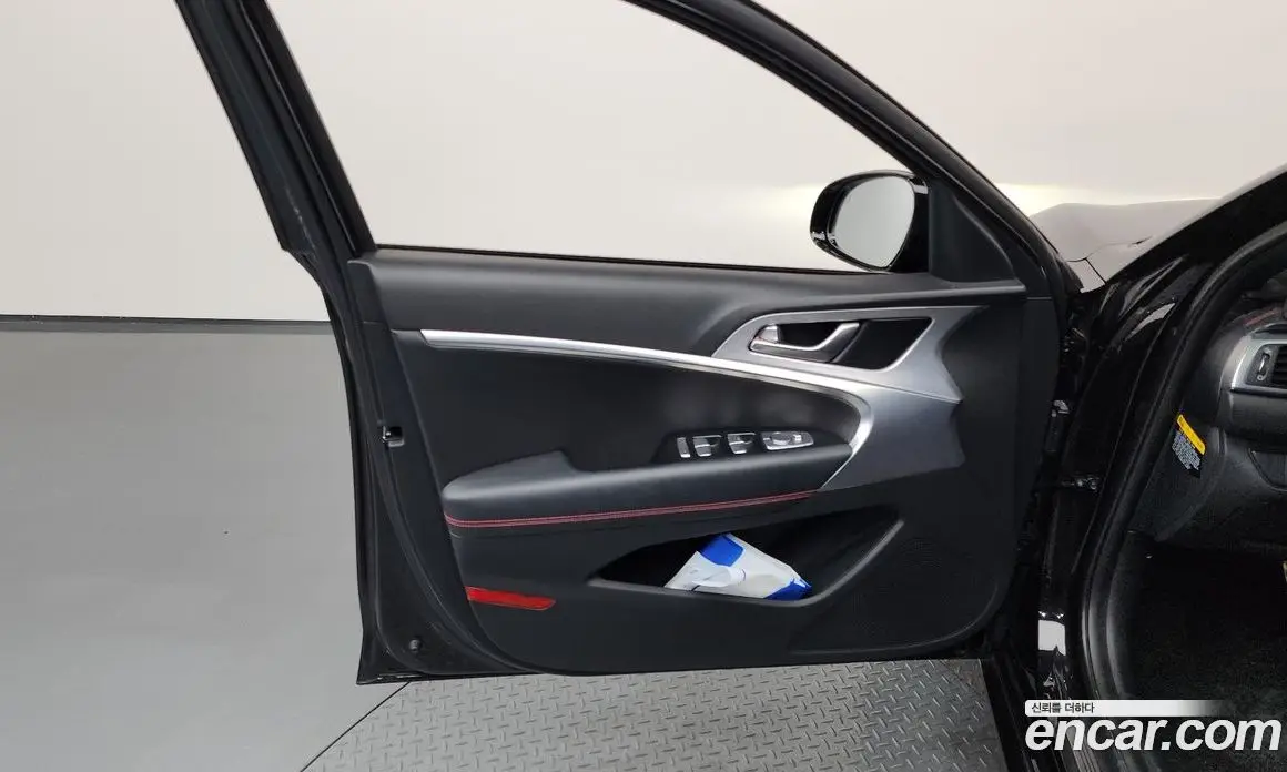 Genesis G70 2019 3.3 автомат (гидро), фото 14 Genesis G70 2019 3.3 автомат (гидро), фото 14