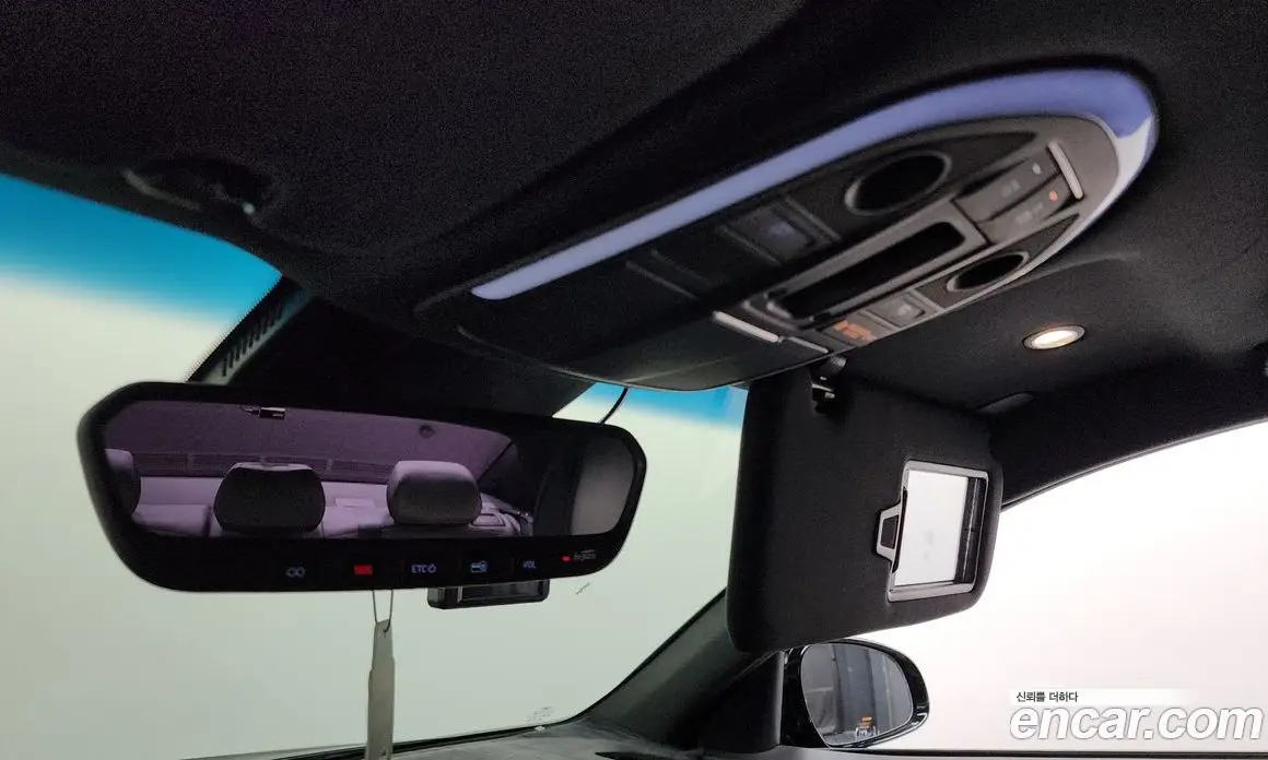 Genesis G70 2019 3.3 автомат (гидро), фото 28 Genesis G70 2019 3.3 автомат (гидро), фото 28