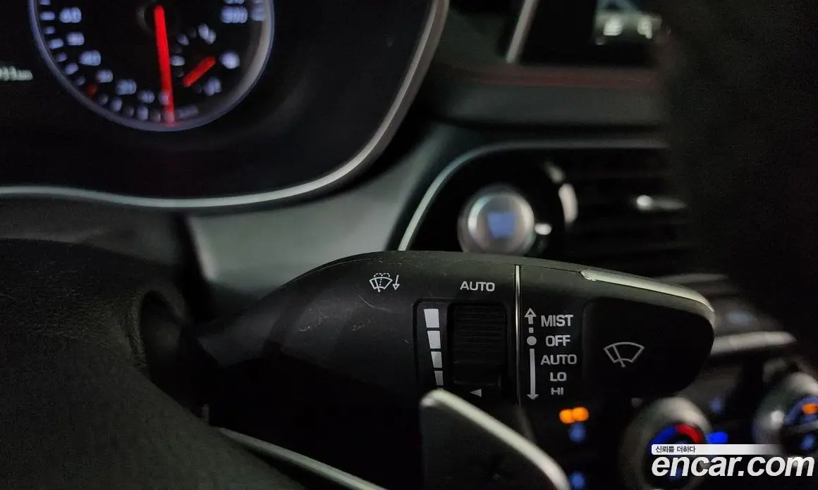 Genesis G70 2019 3.3 автомат (гидро), фото 30 Genesis G70 2019 3.3 автомат (гидро), фото 30