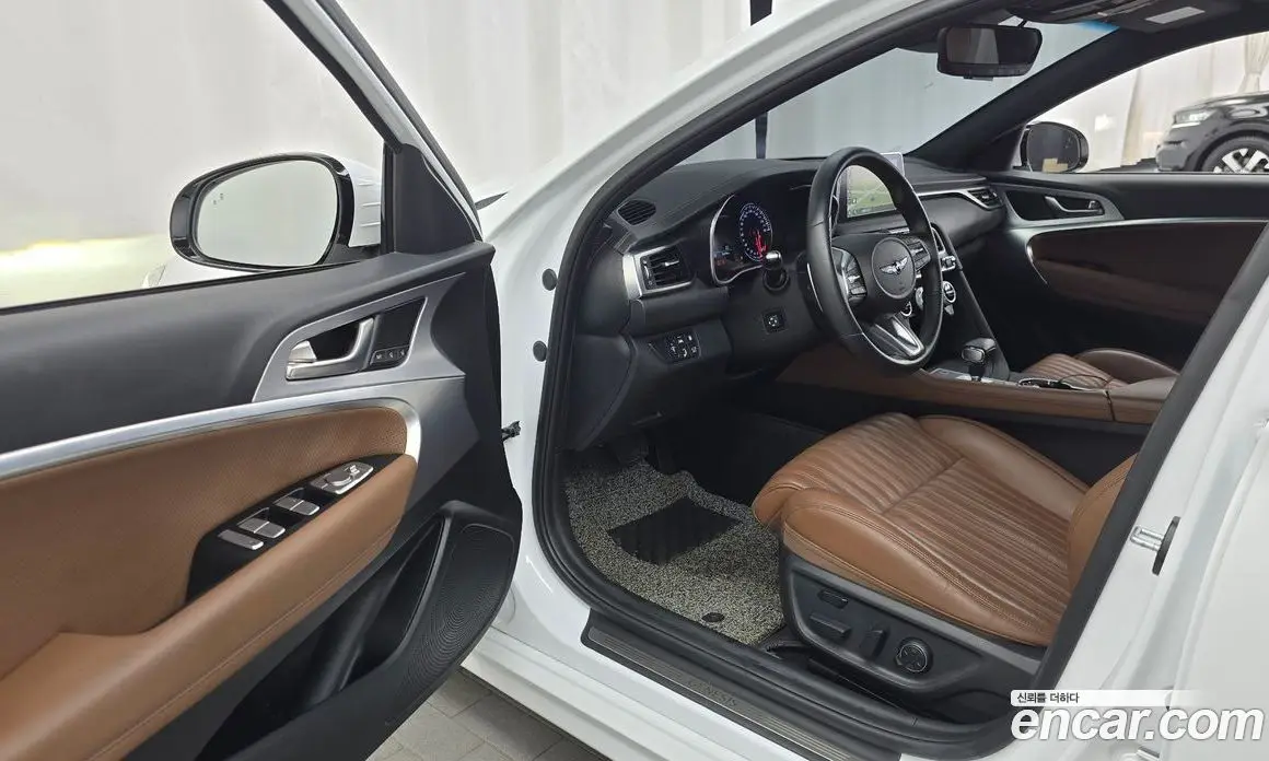 Genesis G70 2020 2.0 автомат (гидро), фото 10 Genesis G70 2020 2.0 автомат (гидро), фото 10