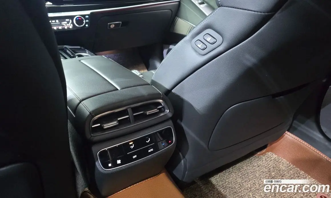 Genesis G80 2020 2.5 автомат (гидро), фото 30 Genesis G80 2020 2.5 автомат (гидро), фото 30