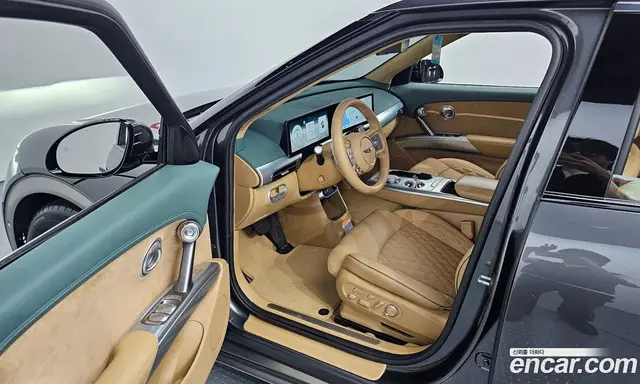 Genesis GV60 2022 0.1 автомат (гидро), миниатюра 12