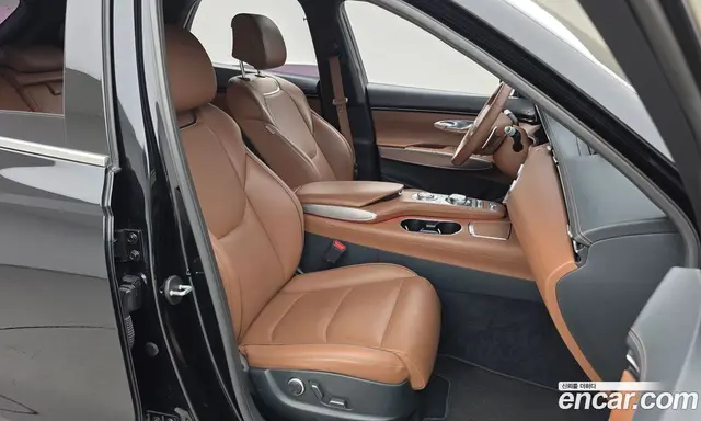Genesis GV70 2021 2.2 автомат (гидро), миниатюра 11 Genesis GV70 2021 2.2 автомат (гидро), миниатюра 11