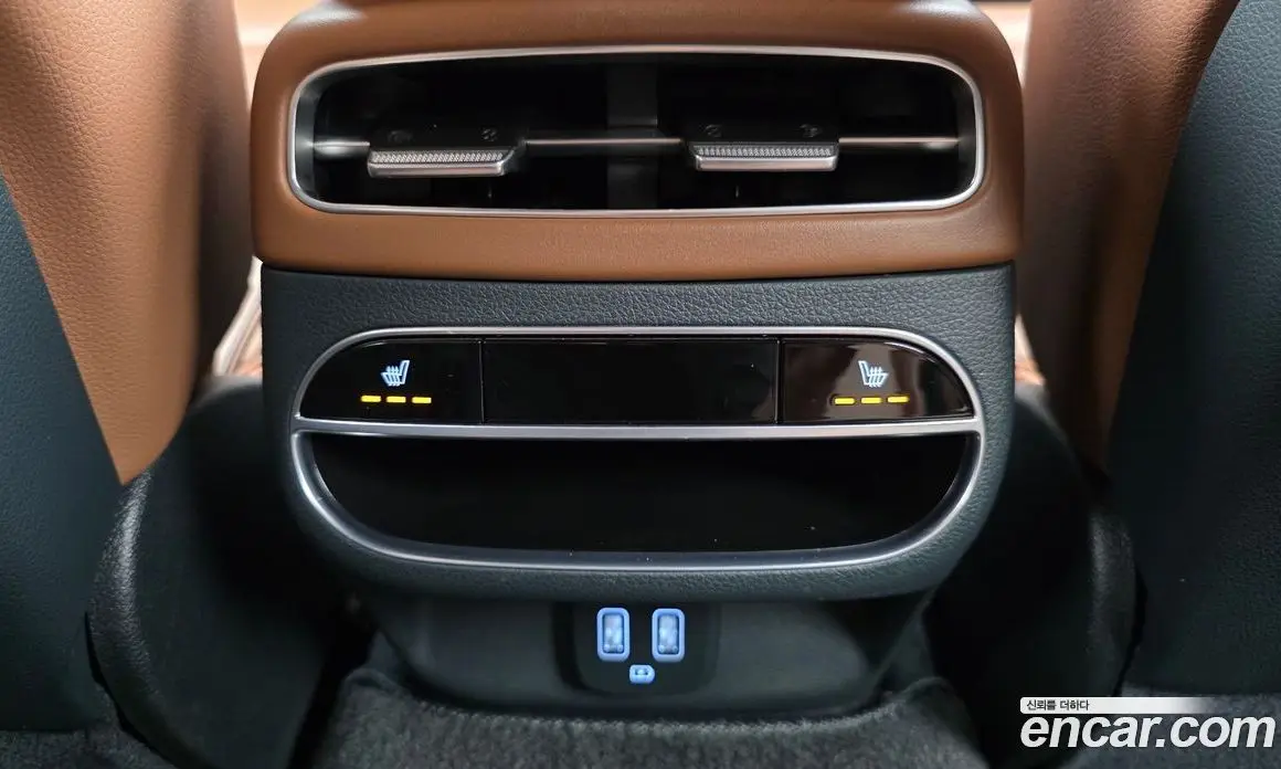 Genesis GV70 2021 2.2 автомат (гидро), фото 19 Genesis GV70 2021 2.2 автомат (гидро), фото 19