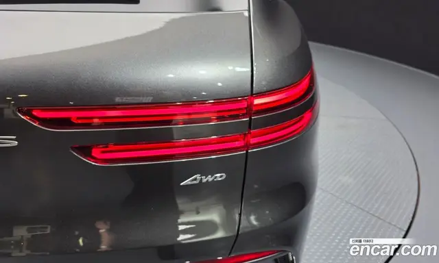 Genesis GV70 2024 2.5 автомат (гидро), миниатюра 9 Genesis GV70 2024 2.5 автомат (гидро), миниатюра 9