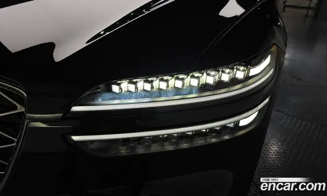 Genesis GV70 2024 2.5 автомат (гидро), миниатюра 7 Genesis GV70 2024 2.5 автомат (гидро), миниатюра 7