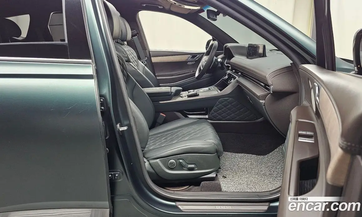 Genesis GV80 2021 2.5 автомат (гидро), фото 15 Genesis GV80 2021 2.5 автомат (гидро), фото 15