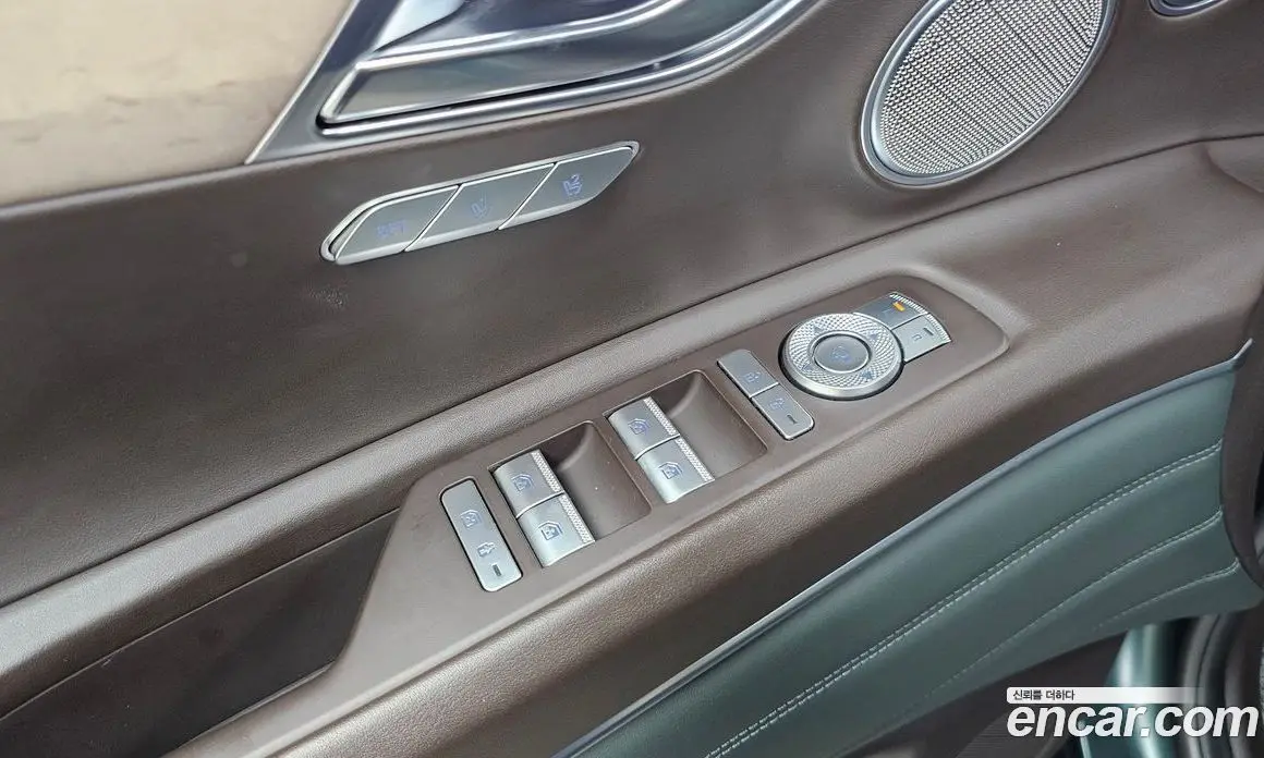 Genesis GV80 2021 2.5 автомат (гидро), фото 25 Genesis GV80 2021 2.5 автомат (гидро), фото 25