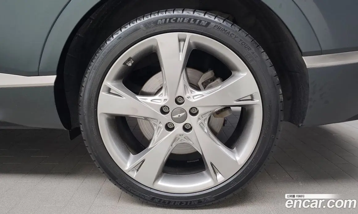 Genesis GV80 2021 2.5 автомат (гидро), фото 6 Genesis GV80 2021 2.5 автомат (гидро), фото 6