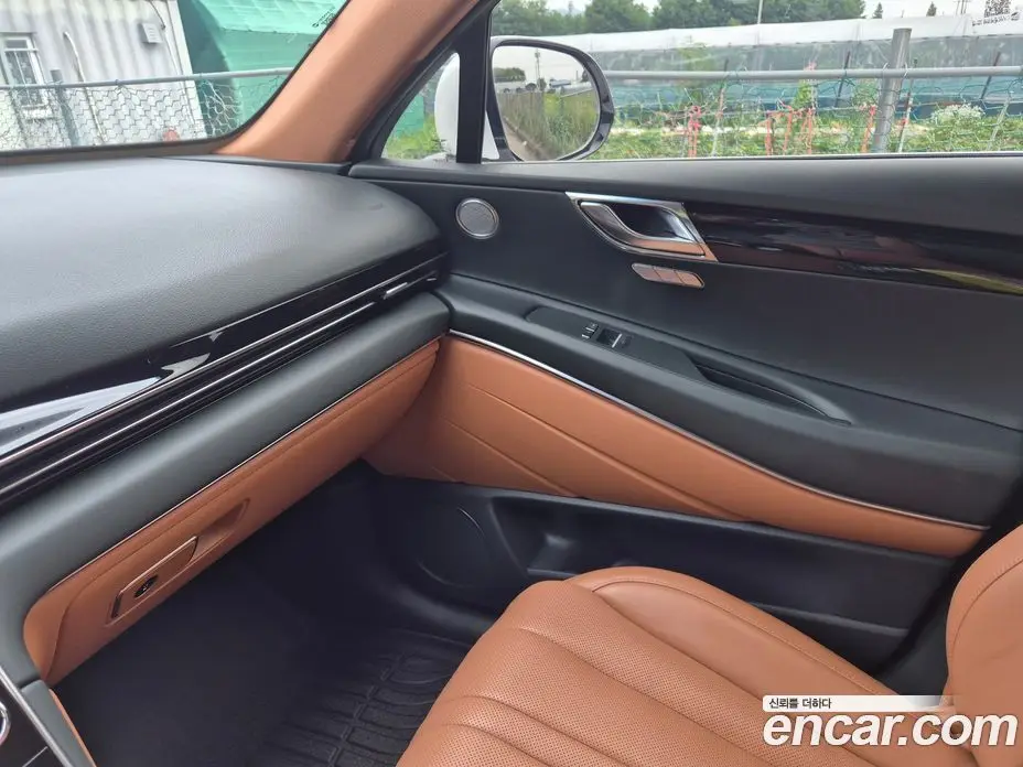 Genesis GV80 2024 2.5 автомат (гидро), фото 16 Genesis GV80 2024 2.5 автомат (гидро), фото 16