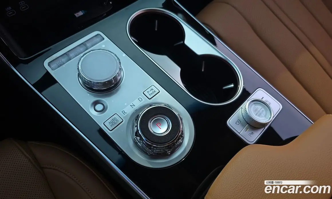 Genesis GV80 2026 2.5 автомат (гидро), фото 12 Genesis GV80 2026 2.5 автомат (гидро), фото 12