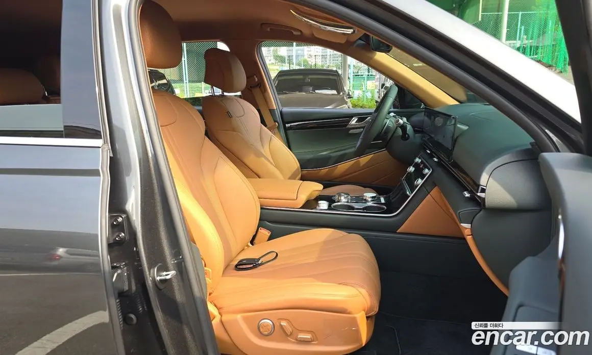 Genesis GV80 2026 2.5 автомат (гидро), фото 17 Genesis GV80 2026 2.5 автомат (гидро), фото 17
