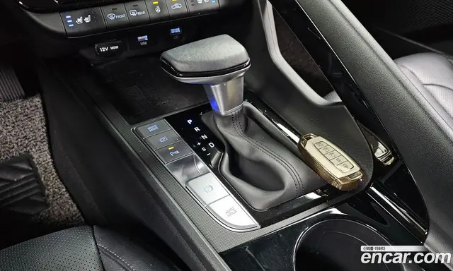 Hyundai Avante 2022 1.6 автомат (гидро), миниатюра 12