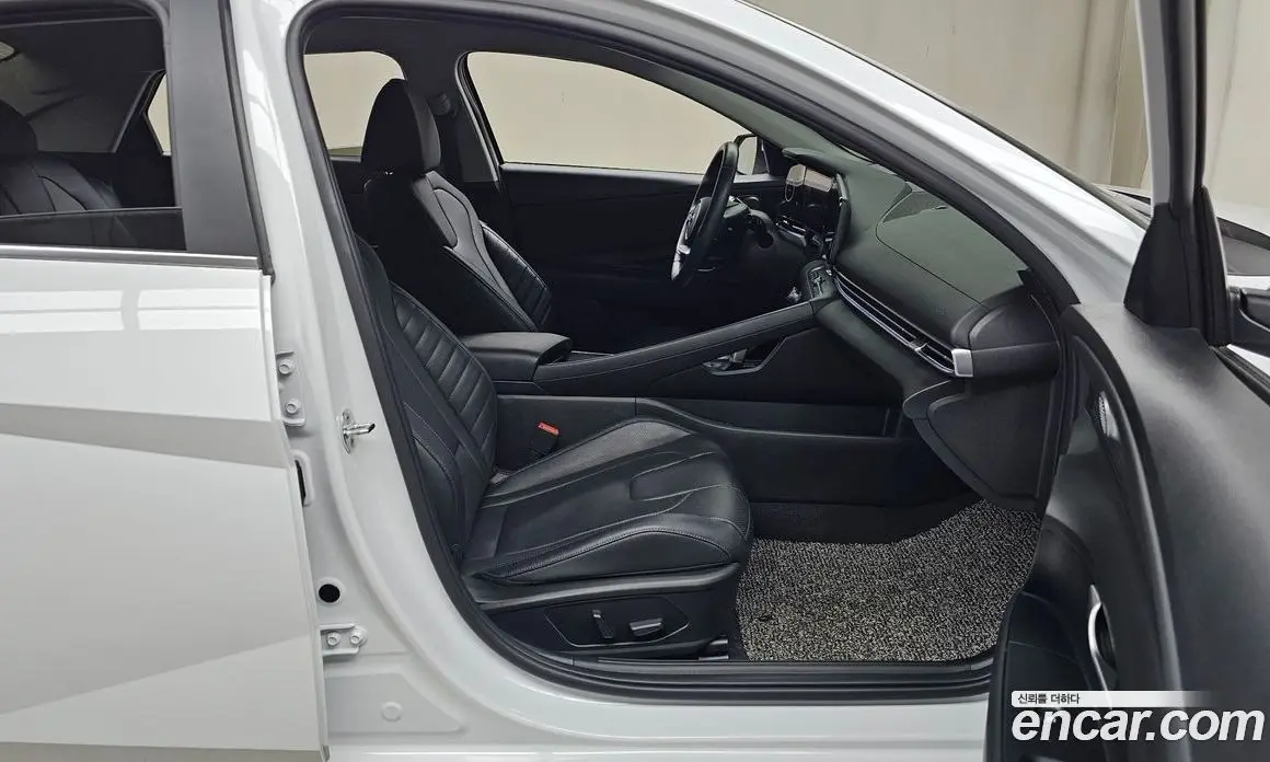 Hyundai Avante 2022 1.6 автомат (гидро), фото 16 Hyundai Avante 2022 1.6 автомат (гидро), фото 16