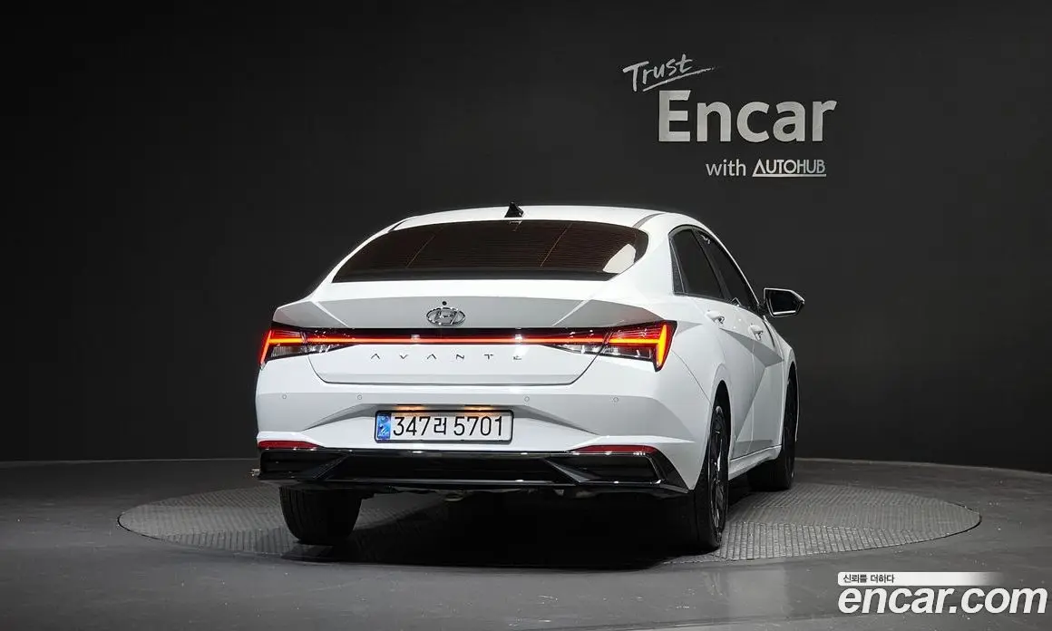 Hyundai Avante 2022 1.6 автомат (гидро), фото 4 Hyundai Avante 2022 1.6 автомат (гидро), фото 4