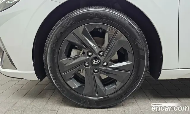 Hyundai Avante 2022 1.6 автомат (гидро), миниатюра 5 Hyundai Avante 2022 1.6 автомат (гидро), миниатюра 5