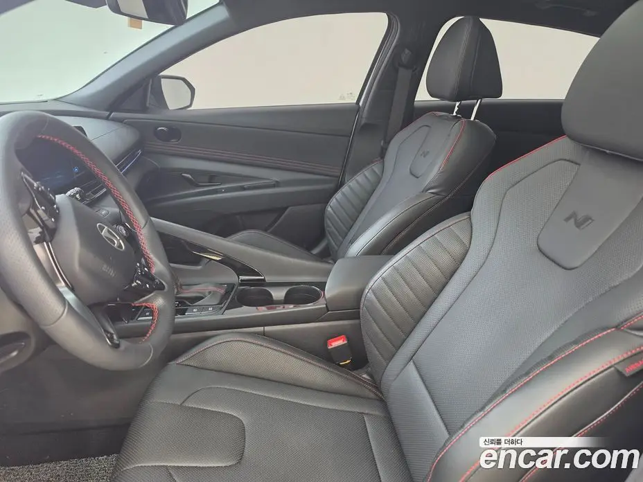 Hyundai Avante 2025 1.6 автомат (гидро), фото 7