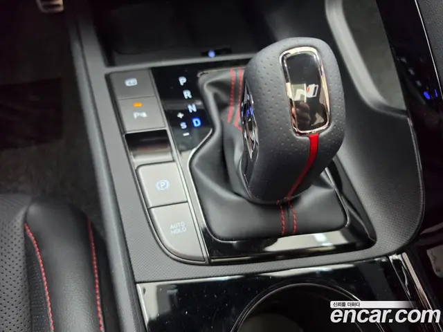 Hyundai Avante 2025 1.6 автомат (гидро), миниатюра 9