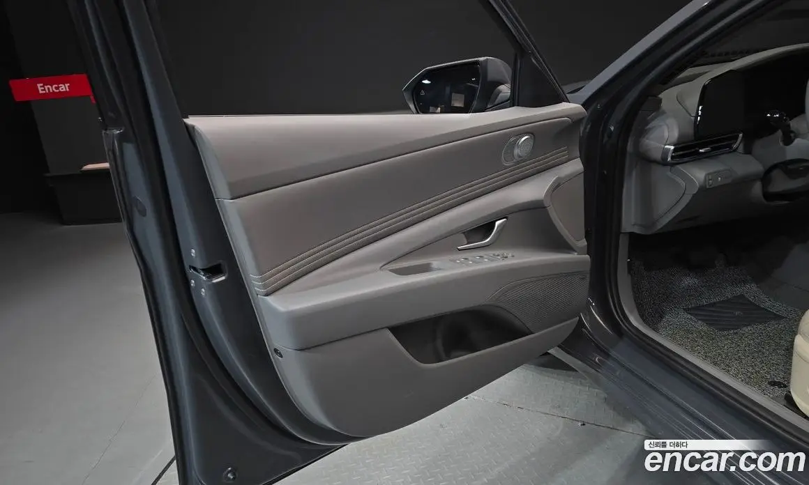 Hyundai Avante 2025 1.6 автомат (гидро), фото 14 Hyundai Avante 2025 1.6 автомат (гидро), фото 14