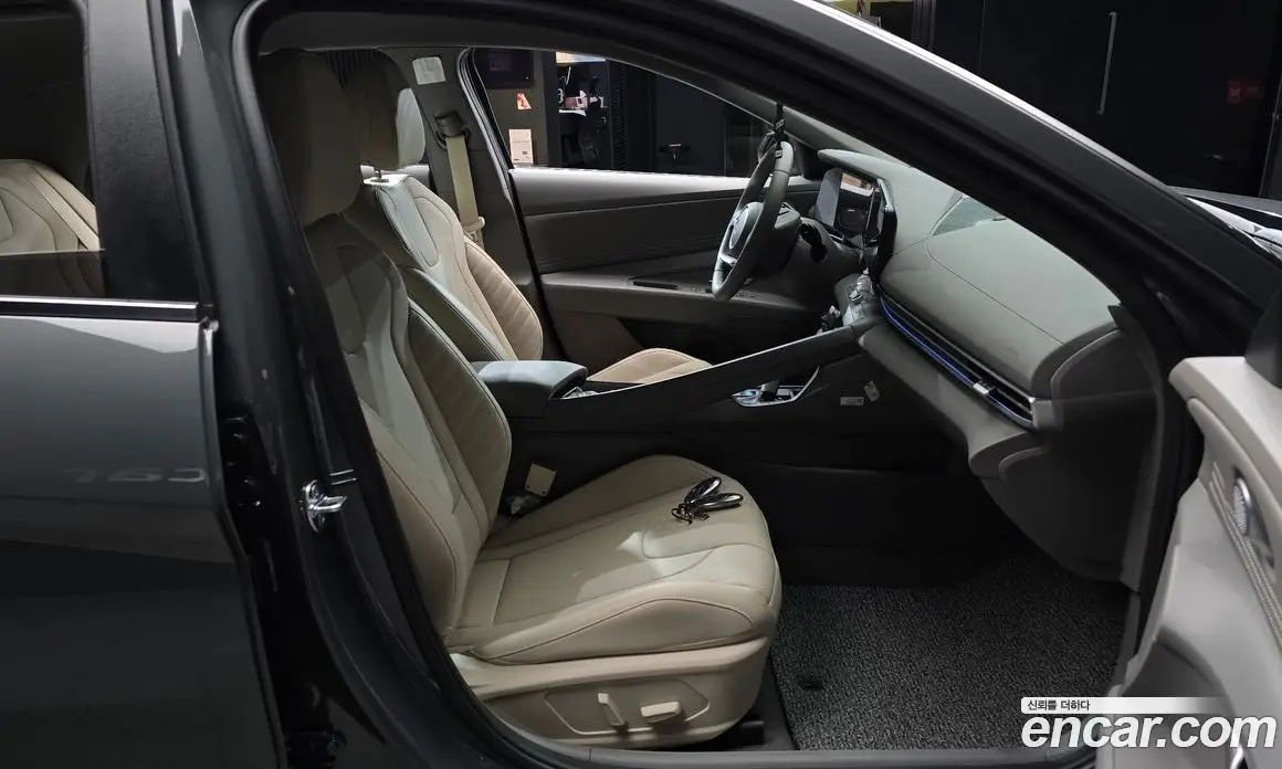 Hyundai Avante 2025 1.6 автомат (гидро), фото 16 Hyundai Avante 2025 1.6 автомат (гидро), фото 16