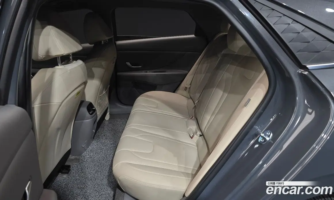 Hyundai Avante 2025 1.6 автомат (гидро), фото 18 Hyundai Avante 2025 1.6 автомат (гидро), фото 18