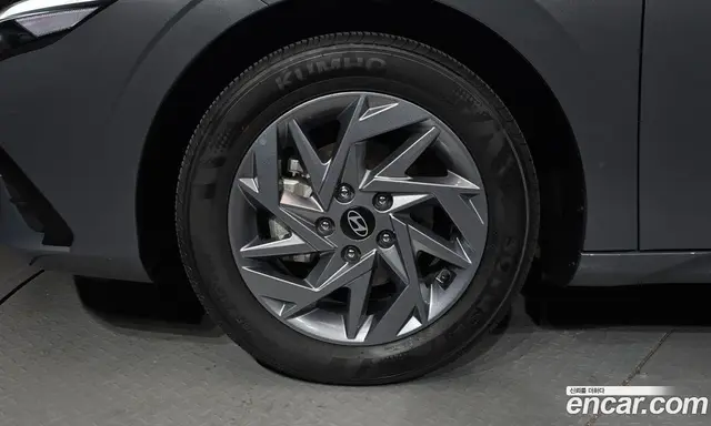 Hyundai Avante 2025 1.6 автомат (гидро), миниатюра 5 Hyundai Avante 2025 1.6 автомат (гидро), миниатюра 5