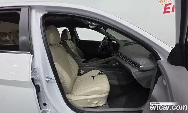 Hyundai Avante 2025 1.6 автомат (гидро), миниатюра 12