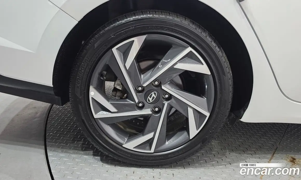 Hyundai Avante 2025 1.6 автомат (гидро), фото 4 Hyundai Avante 2025 1.6 автомат (гидро), фото 4