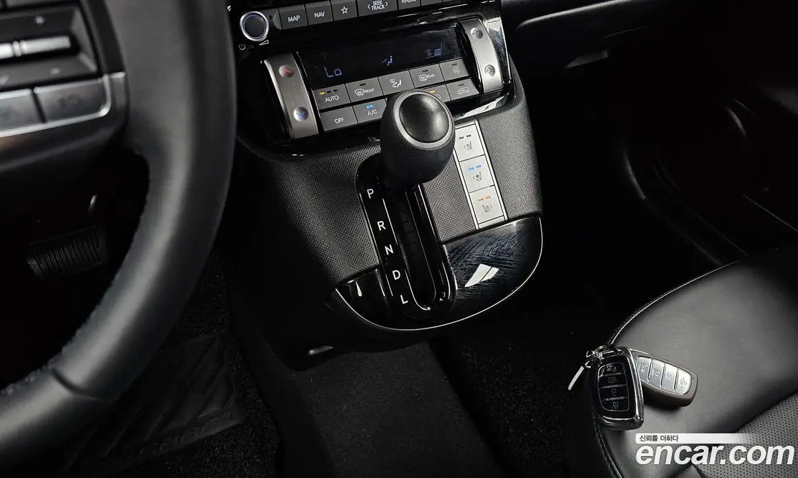 Hyundai Casper 2024 1.0 автомат (гидро), фото 9