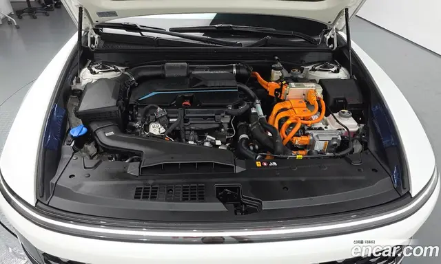 Hyundai Grandeur 2024 1.6 автомат (гидро), миниатюра 6 Hyundai Grandeur 2024 1.6 автомат (гидро), миниатюра 6