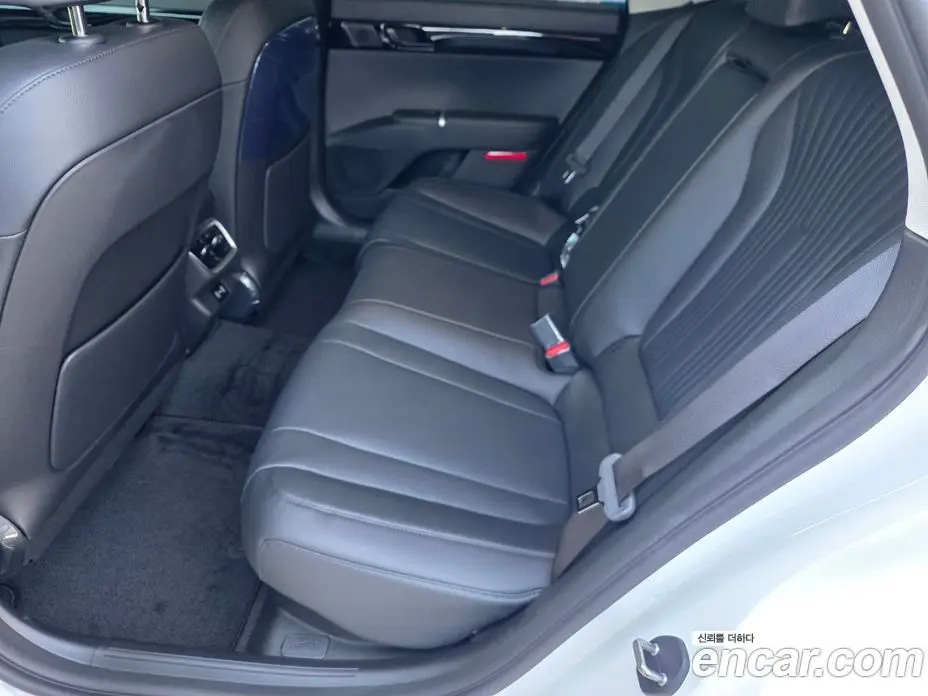 Hyundai Grandeur 2026 1.6 автомат (гидро), фото 9 Hyundai Grandeur 2026 1.6 автомат (гидро), фото 9