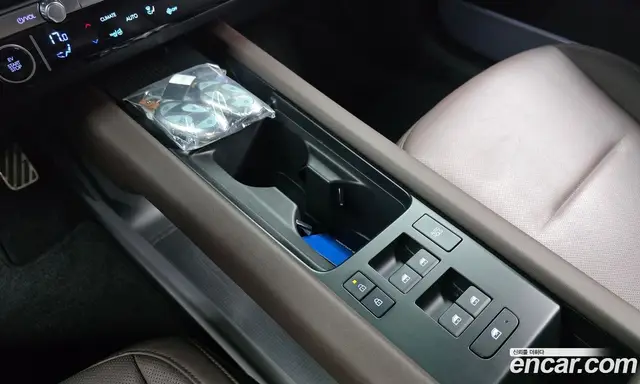 Hyundai Ioniq 6 2025 0.1 автомат (гидро), миниатюра 11 Hyundai Ioniq 6 2025 0.1 автомат (гидро), миниатюра 11