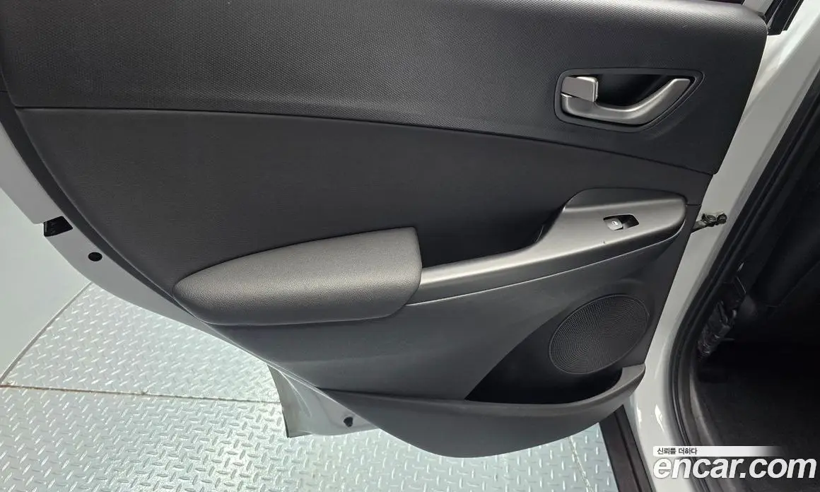 Hyundai Kona 2019 1.6 автомат (гидро), фото 15 Hyundai Kona 2019 1.6 автомат (гидро), фото 15