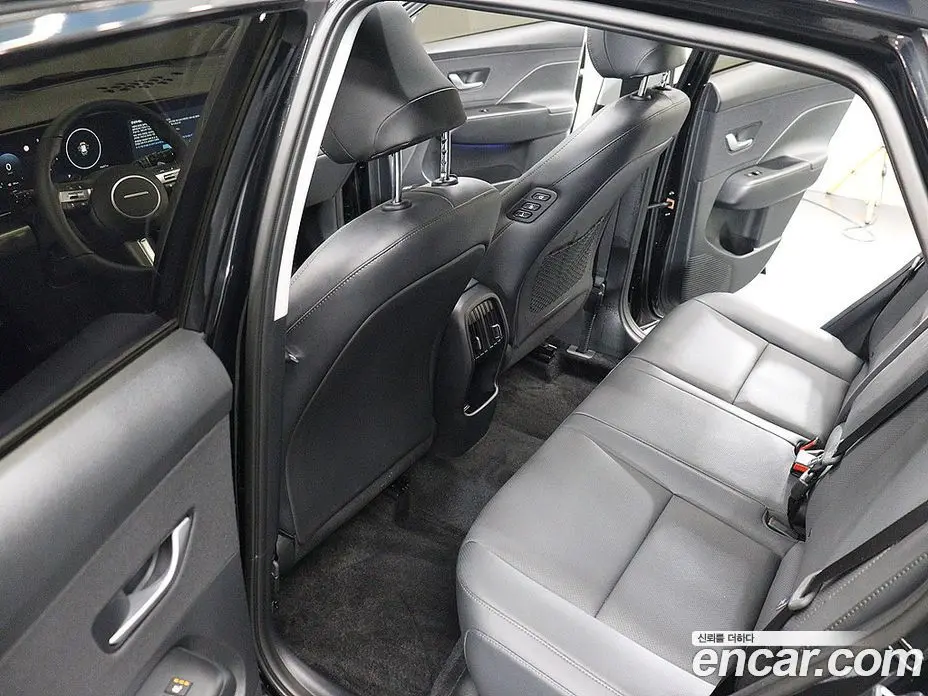 Hyundai Kona 2025 1.6 автомат (гидро), фото 10 Hyundai Kona 2025 1.6 автомат (гидро), фото 10