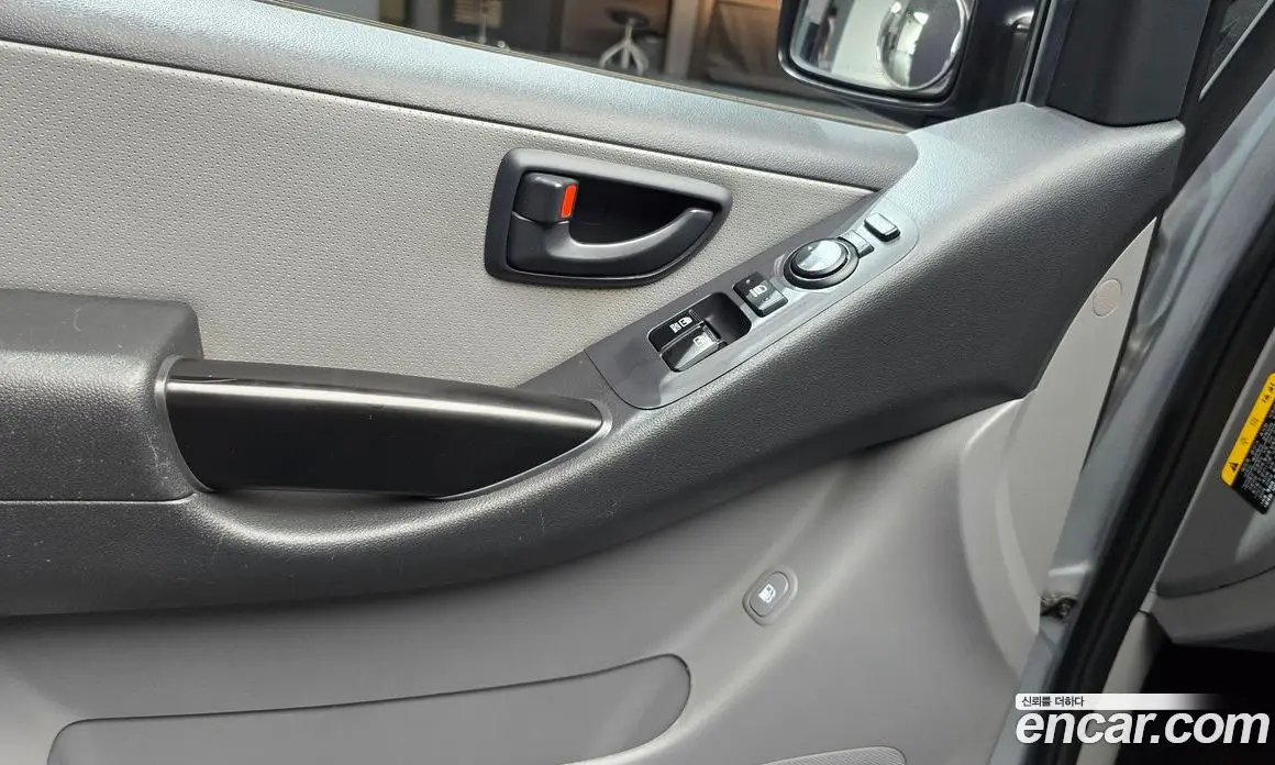 Hyundai Starex 2017 2.5 автомат (гидро), фото 14 Hyundai Starex 2017 2.5 автомат (гидро), фото 14