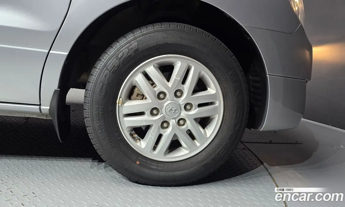 Hyundai Starex 2017 2.5 автомат (гидро), фото 7 Hyundai Starex 2017 2.5 автомат (гидро), фото 7