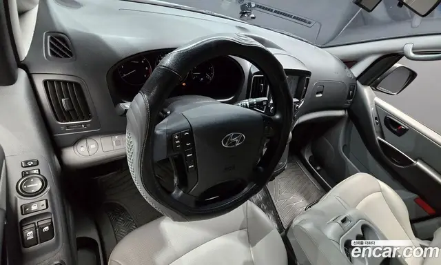 Hyundai Starex 2017 2.5 автомат (гидро), миниатюра 10 Hyundai Starex 2017 2.5 автомат (гидро), миниатюра 10