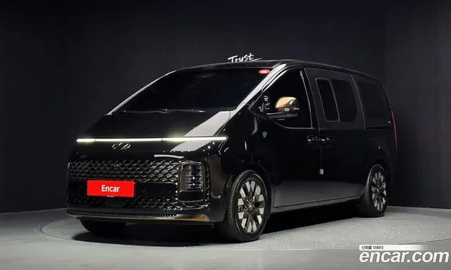 Hyundai Staria, 2024, 42 992 км