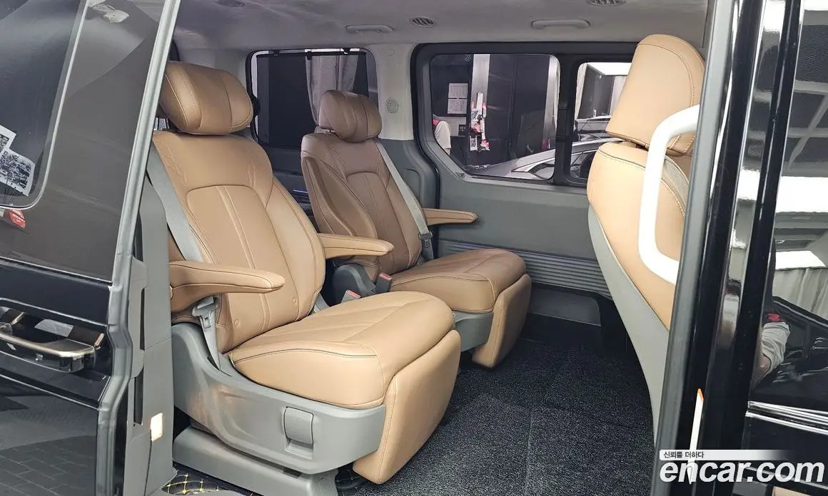 Hyundai Staria 2024 3.5 автомат (гидро), фото 18 Hyundai Staria 2024 3.5 автомат (гидро), фото 18